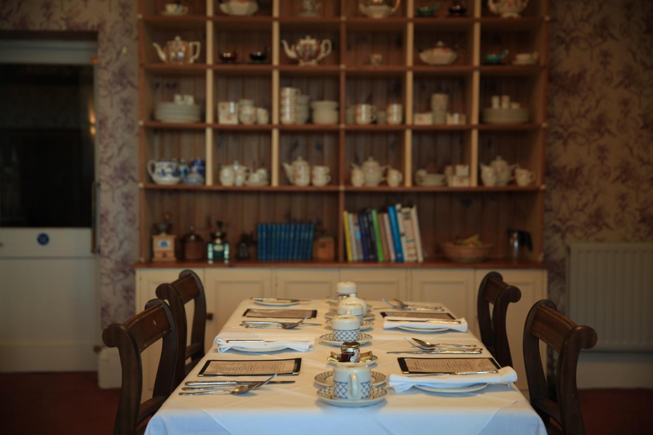 The Bonnicott Hotel Лінмут Екстер'єр фото